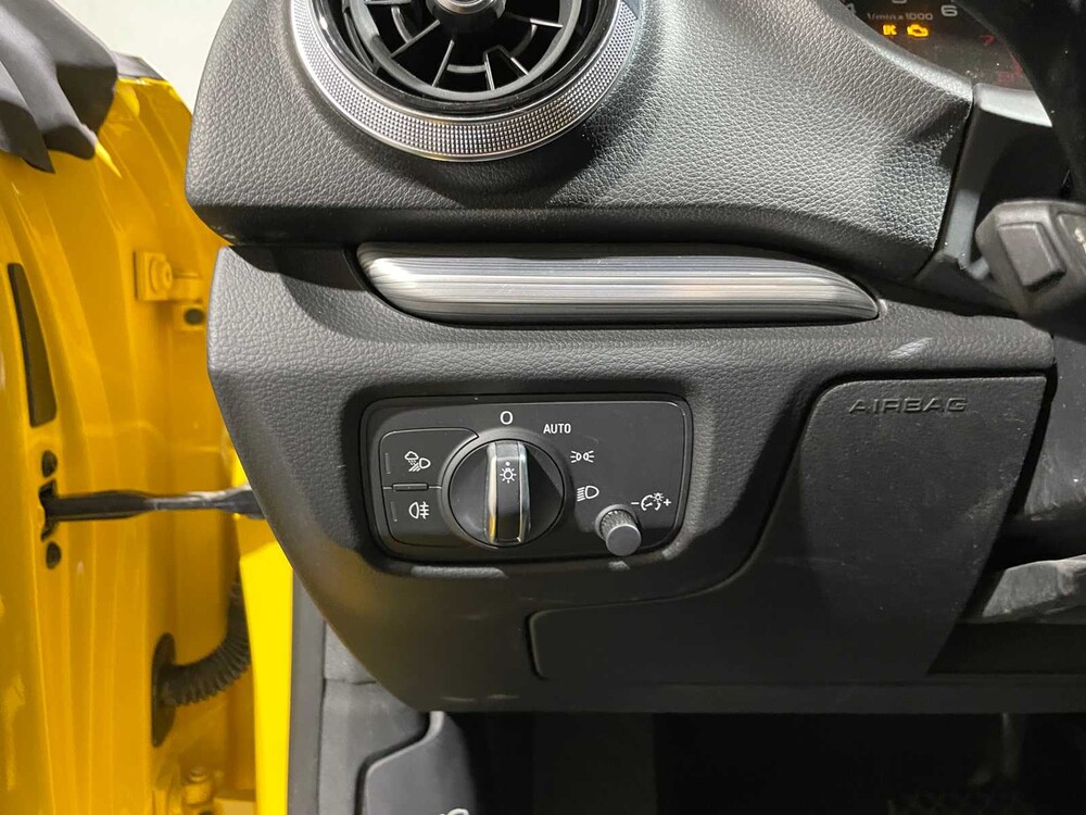 Audi A3 35 TFSI Cabriolet 1.5 TFSI 150hp 2019