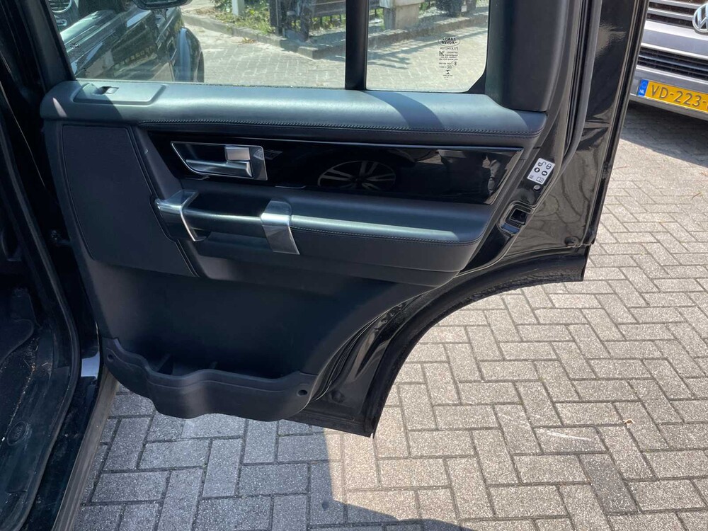 Land Rover Discovery 3.0 SDV6 HSE Luxus Edition 256PS 2015, HD-546-S