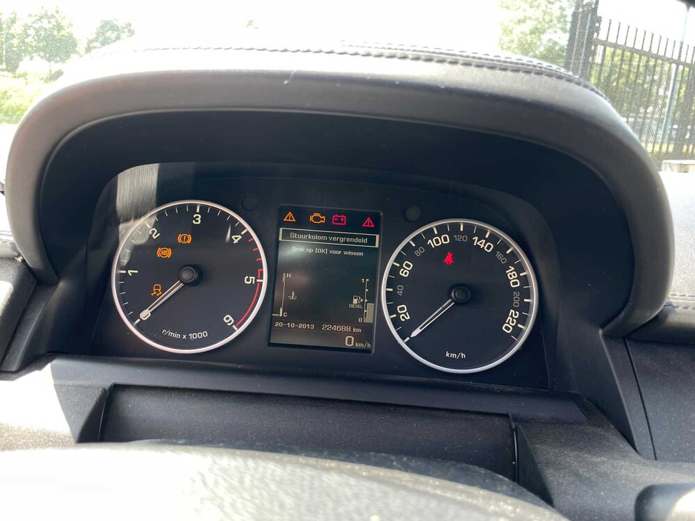 Land Rover Discovery 3.0 SDV6 HSE Luxus Edition 256PS 2015, HD-546-S