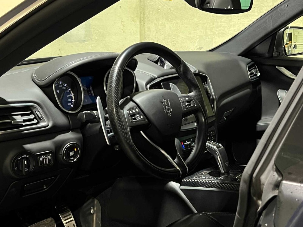 Maserati Ghibli 3.0 V6 GranLusso 349pk 2019, XJ-658-T