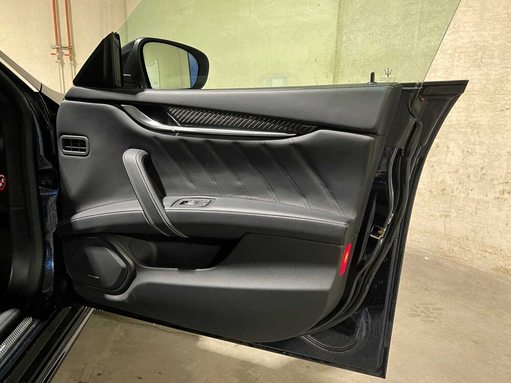 Maserati Ghibli 3.0 V6 GranLusso 349pk 2019, XJ-658-T