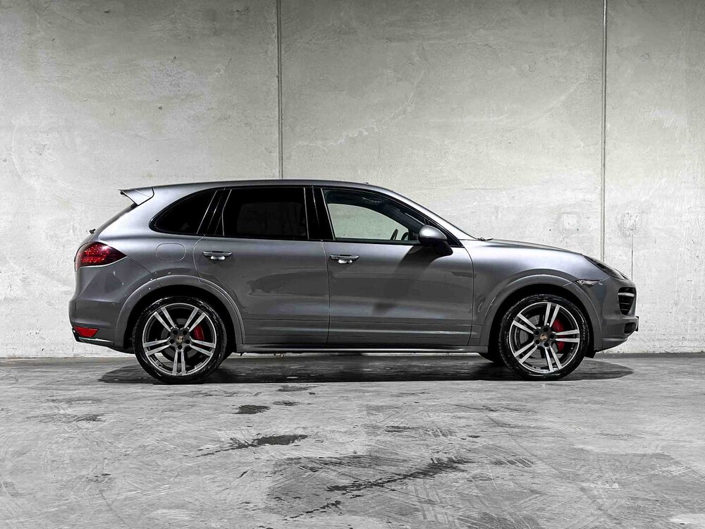 Porsche Cayenne GTS 4.8 V8 420pk 2013, P-551-BJ