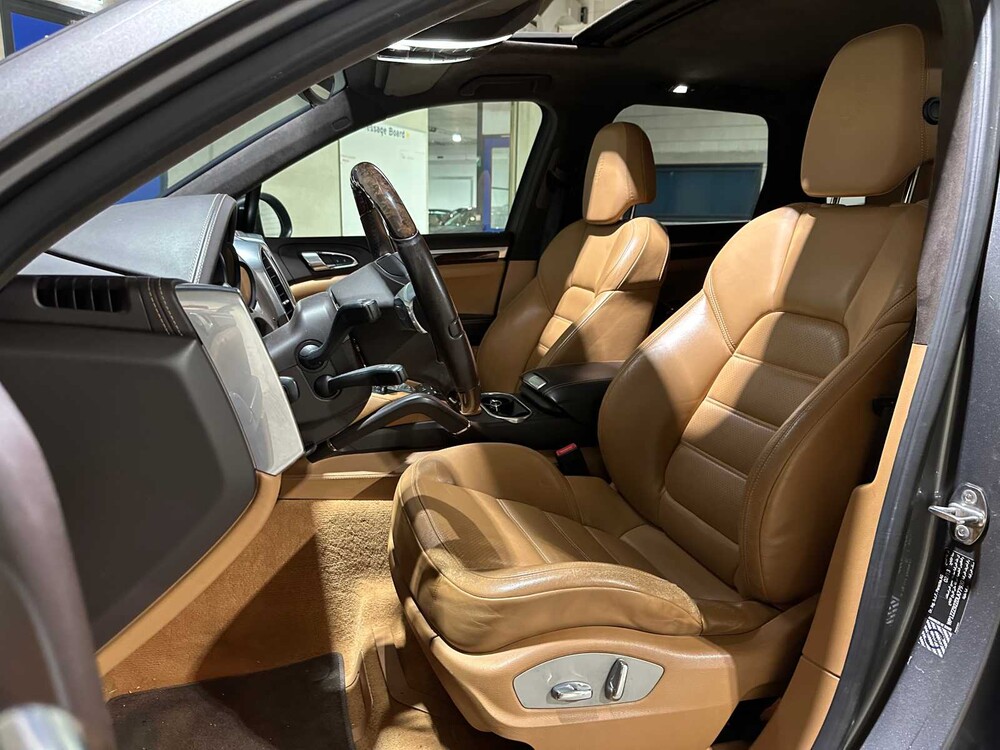 Porsche Cayenne GTS 4.8 V8 420pk 2013, P-551-BJ