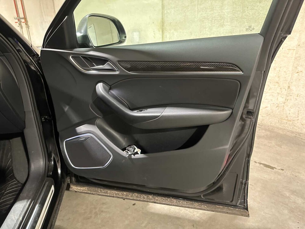 Audi RSQ3 2.5 TFSI Quattro Pro Line Plus 340pk 2015, NL-Kenteken