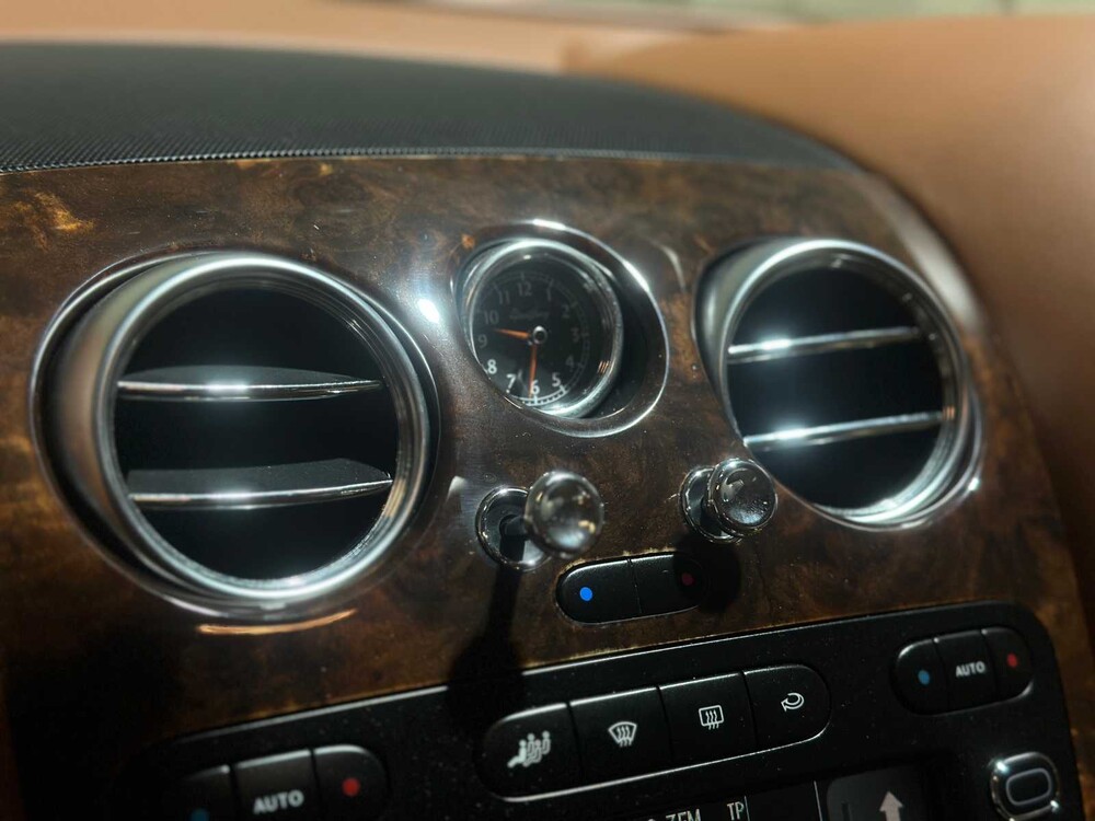 Bentley Continental GT 6.0 W12 560pk 2004, NL-Kenteken Youngtimer