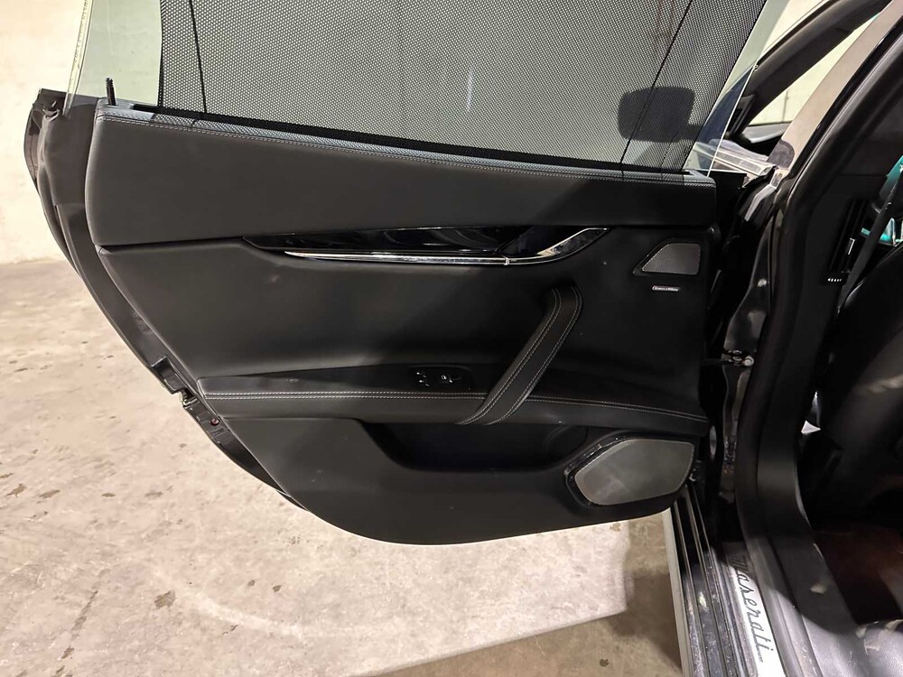 Maserati Quattroporte GTS 3.8 V8 523pk 2015