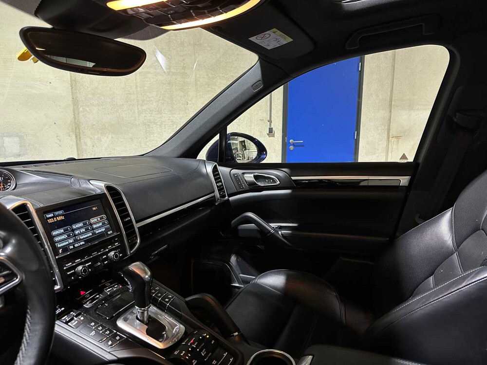 Porsche Cayenne S 3.6 V6 Sport Chrono 420pk 2014, NP-156-V