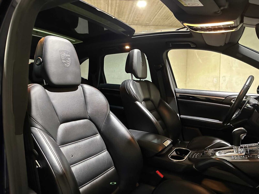 Porsche Cayenne S 3.6 V6 Sport Chrono 420pk 2014, NP-156-V