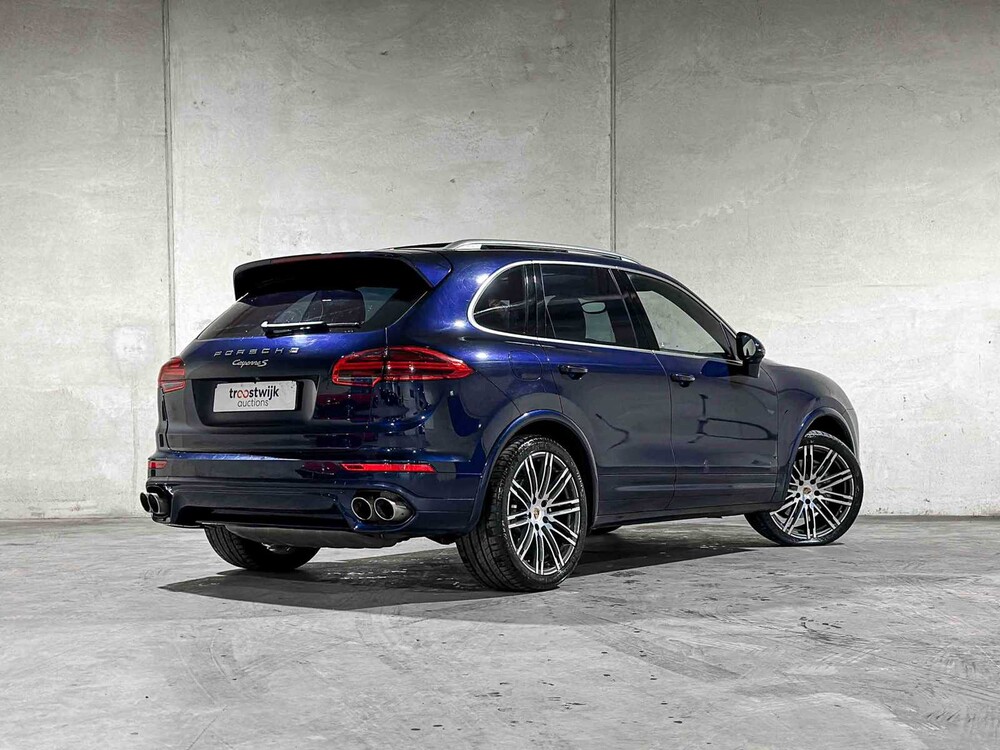 Porsche Cayenne S 3.6 V6 Sport Chrono 420pk 2014, NP-156-V