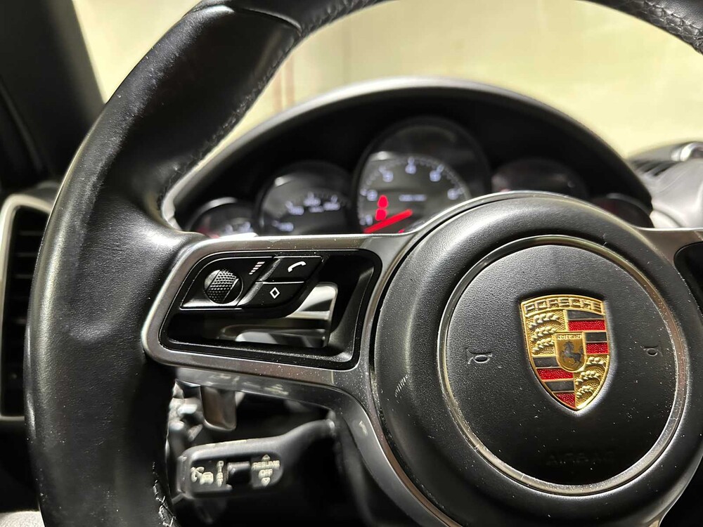 Porsche Cayenne S 3.6 V6 Sport Chrono 420pk 2014, NP-156-V