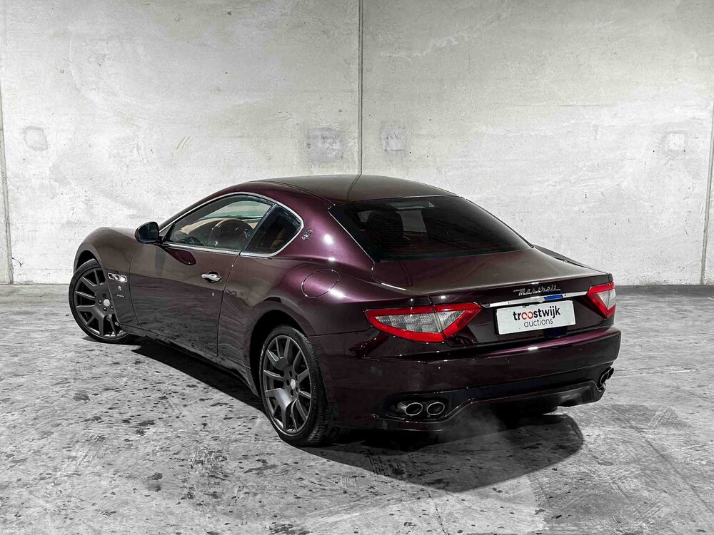 Maserati GranTurismo 4.2 V8 405pk 2008, N-916-BG Youngtimer