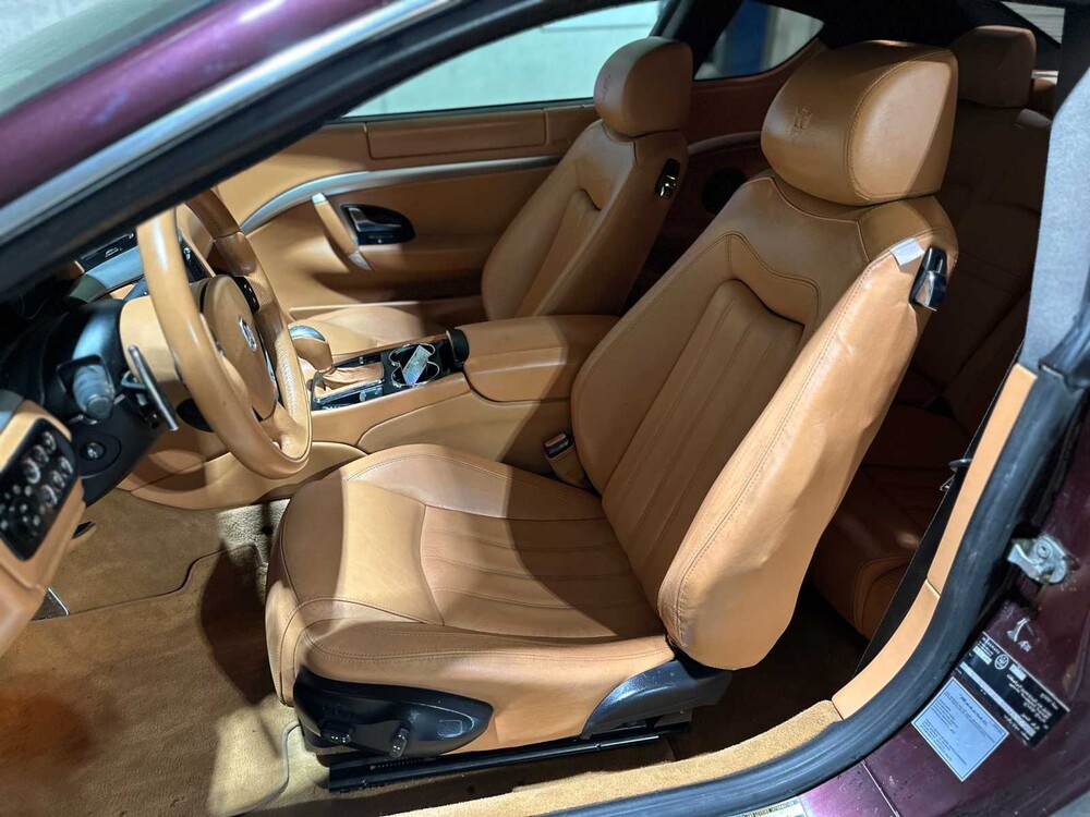 Maserati GranTurismo 4.2 V8 405pk 2008, N-916-BG Youngtimer
