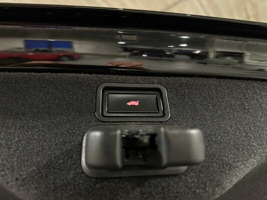 Audi S8 5.2 V10 Quattro 450PS 2006, 05-KKJ-7 Youngtimer