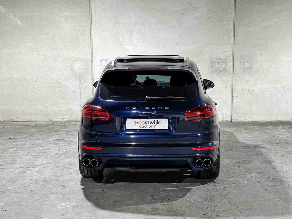Porsche Cayenne S 3.6 V6 Sport Chrono 420pk 2014, NP-156-V
