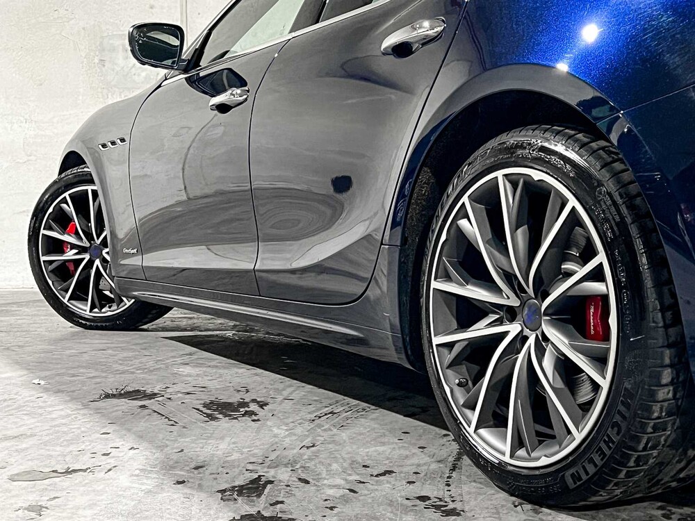 Maserati Ghibli 3.0 V6 GranLusso 349pk 2019, XJ-658-T