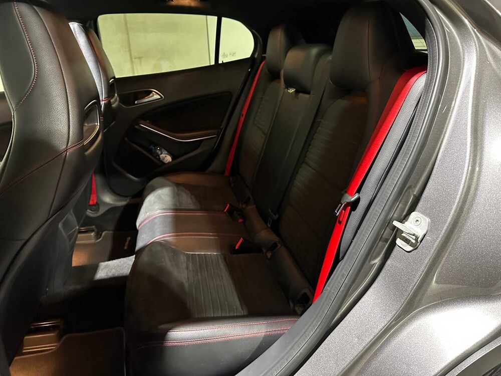 Mercedes-Benz GLA45 AMG 4Matic Edition 1 360pk 2014 GLA-klasse, ST-944-T