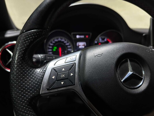 Mercedes-Benz GLA45 AMG 4Matic Edition 1 360hp 2014 GLA-Class, ST-944-T