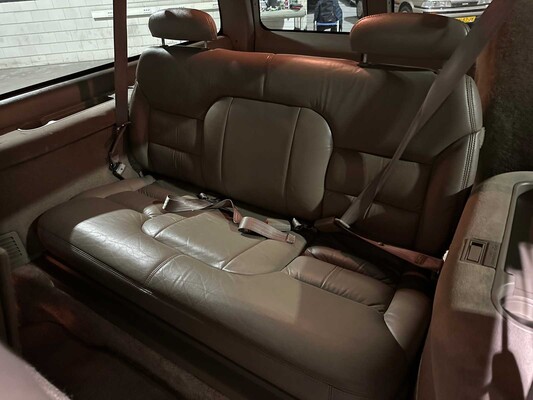 1999 Chevrolet Suburban, 95-JX-NT
