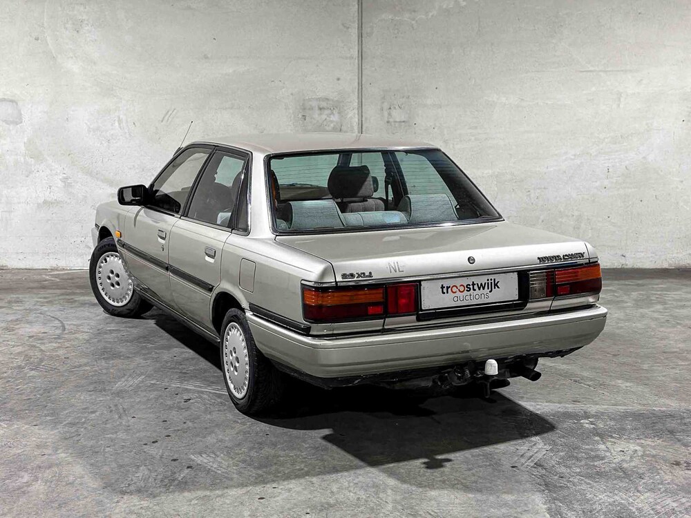 Toyota Camry 2.0 XLi TC 16 128pk 1987, SN-87-JY
