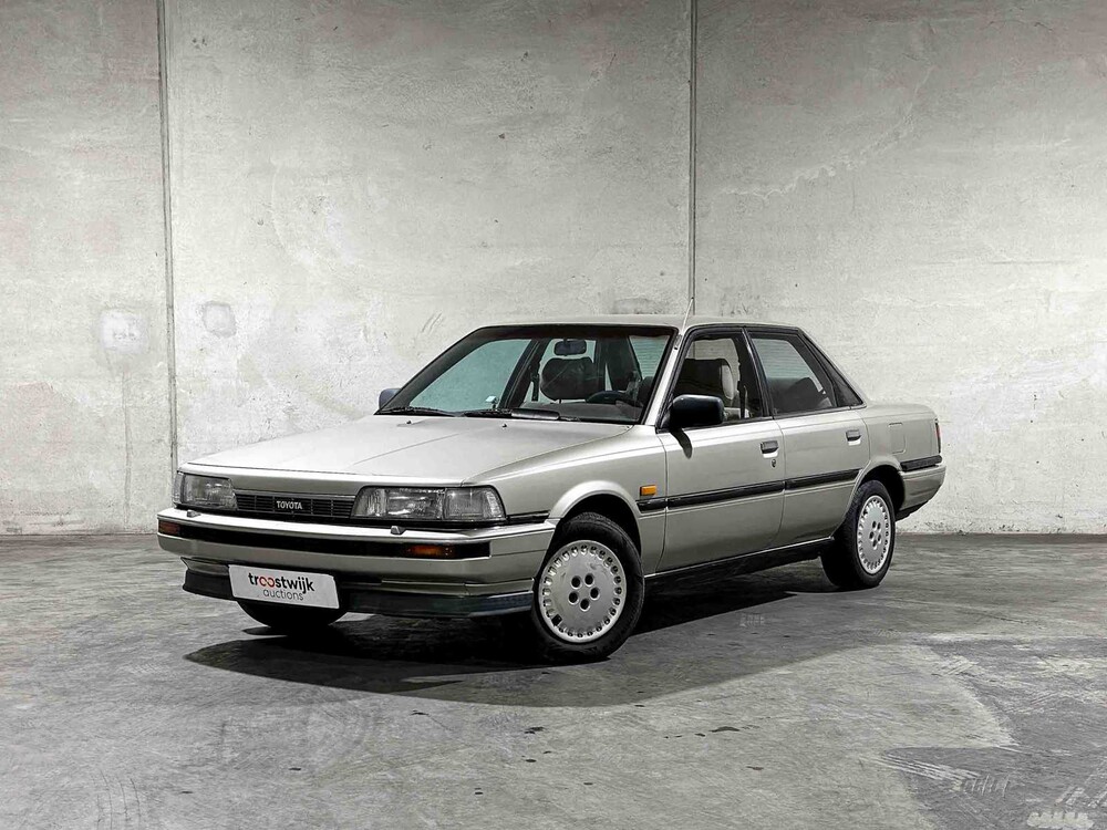 Toyota Camry 2.0 XLi TC 16 128pk 1987, SN-87-JY