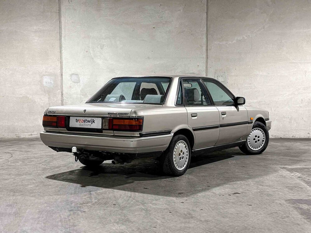 Toyota Camry 2.0 XLi TC 16 128pk 1987, SN-87-JY