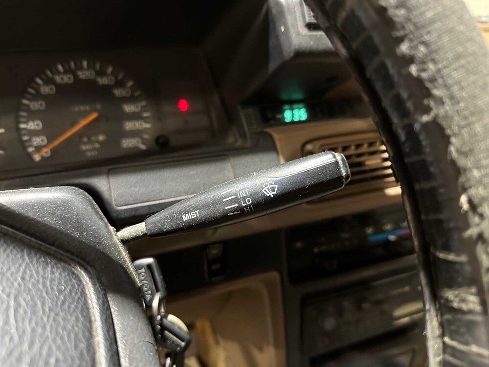 Toyota Camry 2.0 XLi TC 16 128pk 1987, SN-87-JY