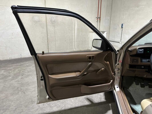 Toyota Camry 2.0 XLi TC 16 128hp 1987, SN-87-JY