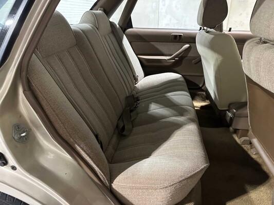 Toyota Camry 2.0 XLi TC 16 128hp 1987, SN-87-JY