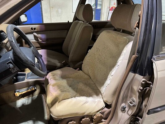 Toyota Camry 2.0 XLi TC 16 128hp 1987, SN-87-JY