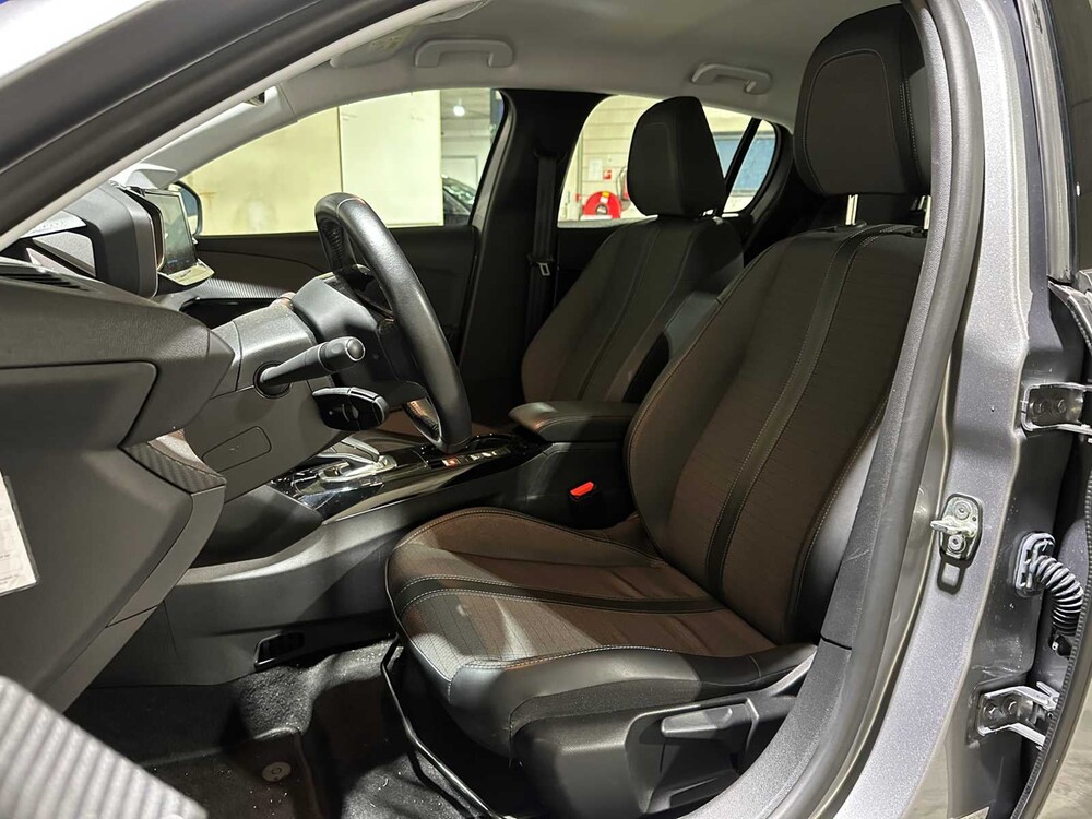 Peugeot e-208 EV Allure 50 kWh 136pk 2020, P-443-RT