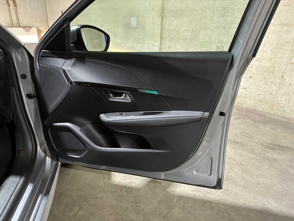 Peugeot e-208 EV Allure 50 kWh 136pk 2020, P-443-RT