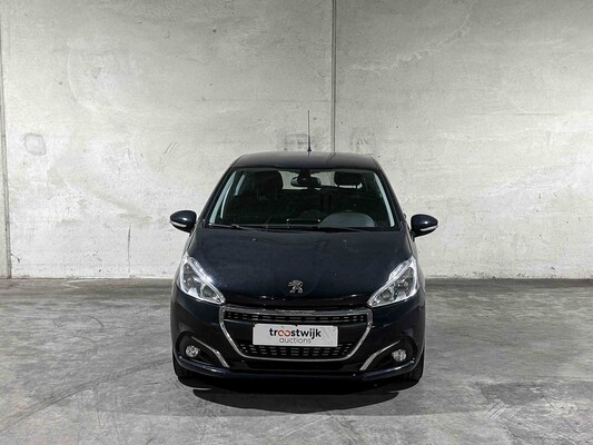 Peugeot 208 1.2 PureTech Signature 83pk 2019, XR-330-V