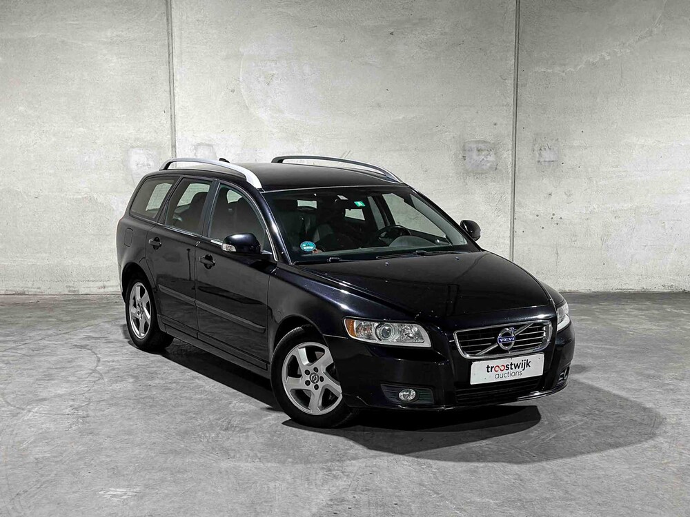 Volvo V50 2.0 D3 R-Design Pro Edition 150pk 2011, NK-210-T