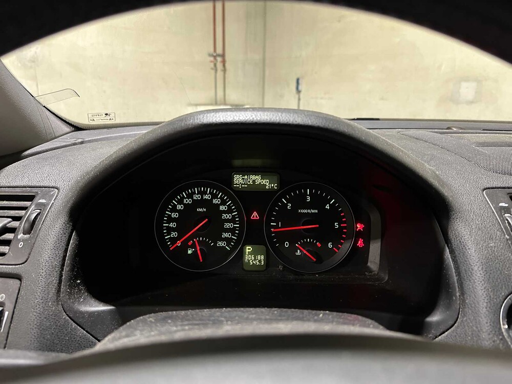 Volvo V50 2.0 D3 R-Design Pro Edition 150pk 2011, NK-210-T