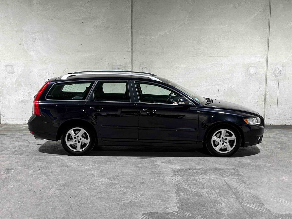 Volvo V50 2.0 D3 R-Design Pro Edition 150pk 2011, NK-210-T