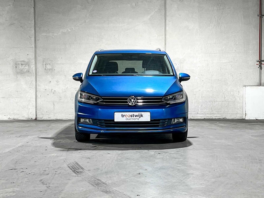 Volkswagen Touran 1.4 TSI Connected Series -Automaat- 150pk 2016, JS-249-R