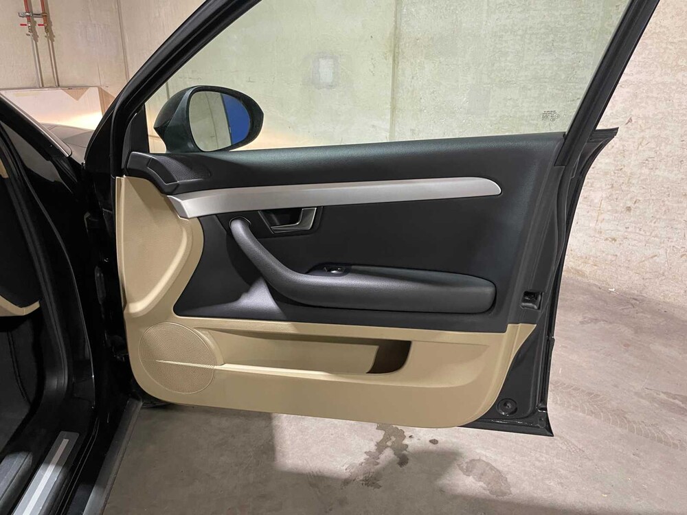 SEAT Exeo 1.8 TSI Bnsline High 160pk 2011, 11-RNN-4