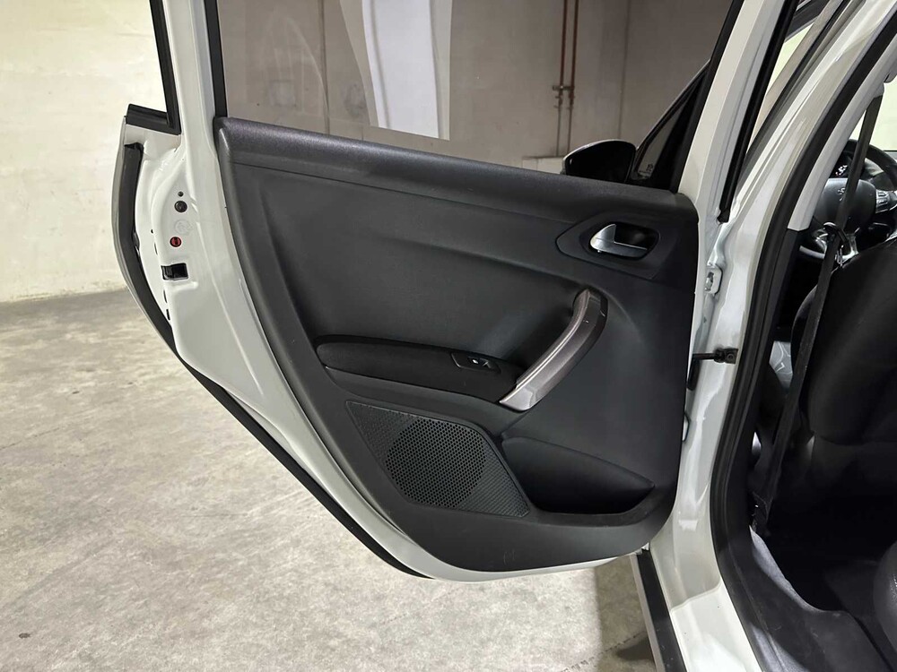 Peugeot 2008 1.2 PureTech Urban Cross 82pk 2016, R-164-VR