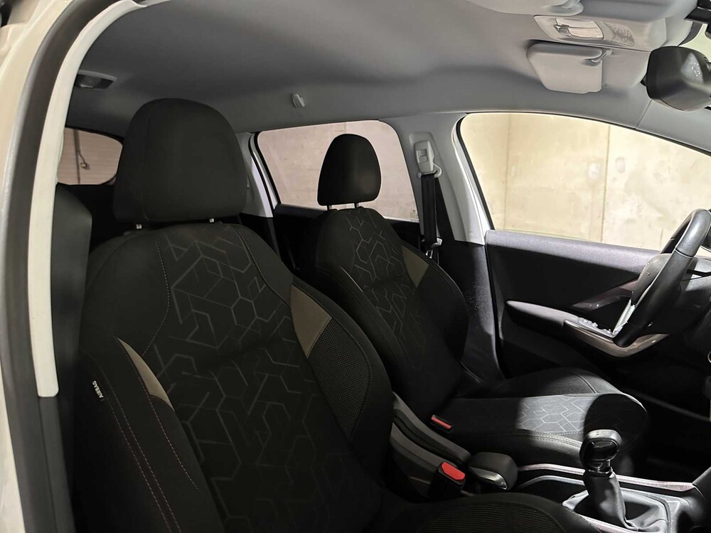 Peugeot 2008 1.2 PureTech Urban Cross 82pk 2016, R-164-VR