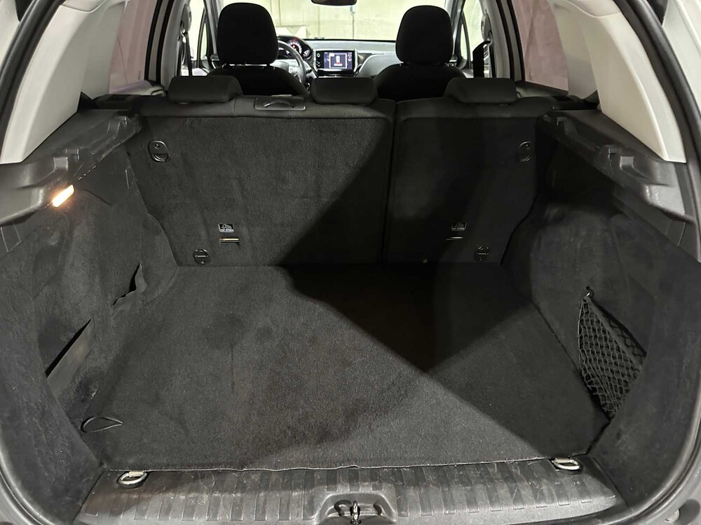 Peugeot 2008 1.2 PureTech Urban Cross 82pk 2016, R-164-VR