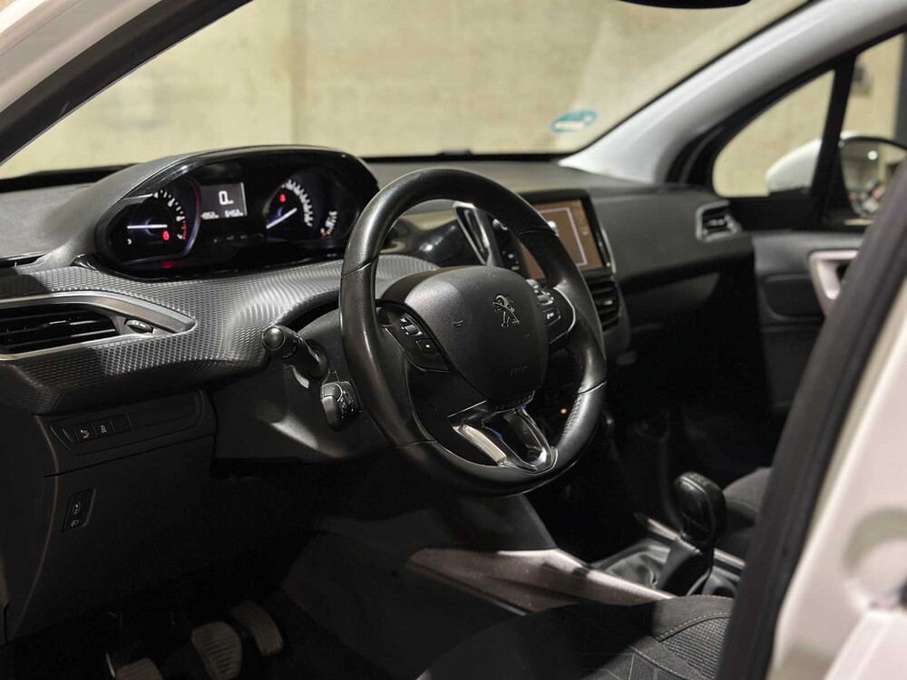 Peugeot 2008 1.2 PureTech Urban Cross 82pk 2016, R-164-VR