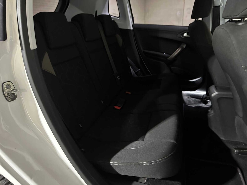 Peugeot 2008 1.2 PureTech Urban Cross 82pk 2016, R-164-VR