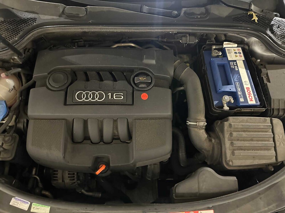 Audi A3 1.6 Ambition 102pk 2006, 20-TH-VG
