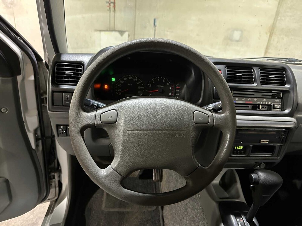 Suzuki Jimny 1.3 JLX 4x4 80pk 2002, 77-HV-SP