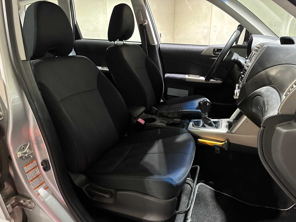 Subaru Forester 2.0 X Comfort 150pk 2011, 01-NXB-9