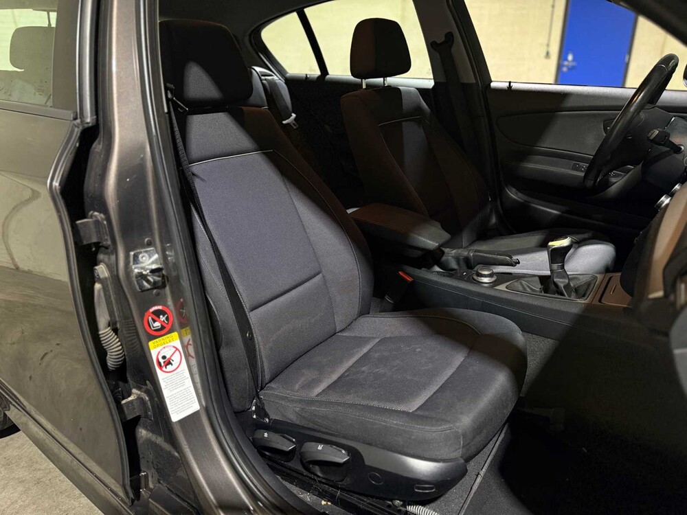 BMW 116i Business Line 122pk 2008 1-serie, 69-ZR-JR