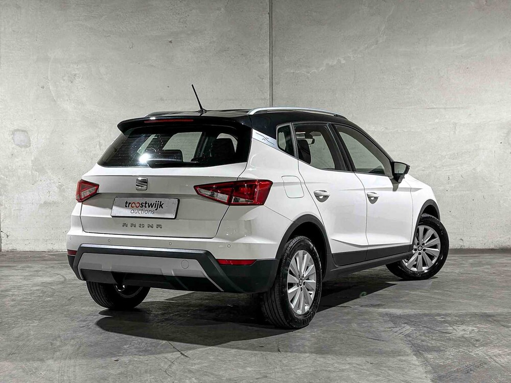 SEAT Arona 1.6 TDI Xcellence Business Intense 95pk 2018, SK-696-G