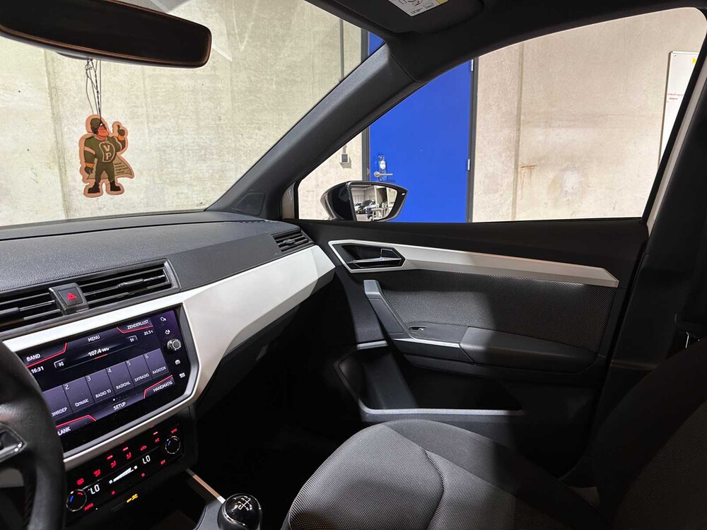 SEAT Arona 1.6 TDI Xcellence Business Intense 95pk 2018, SK-696-G