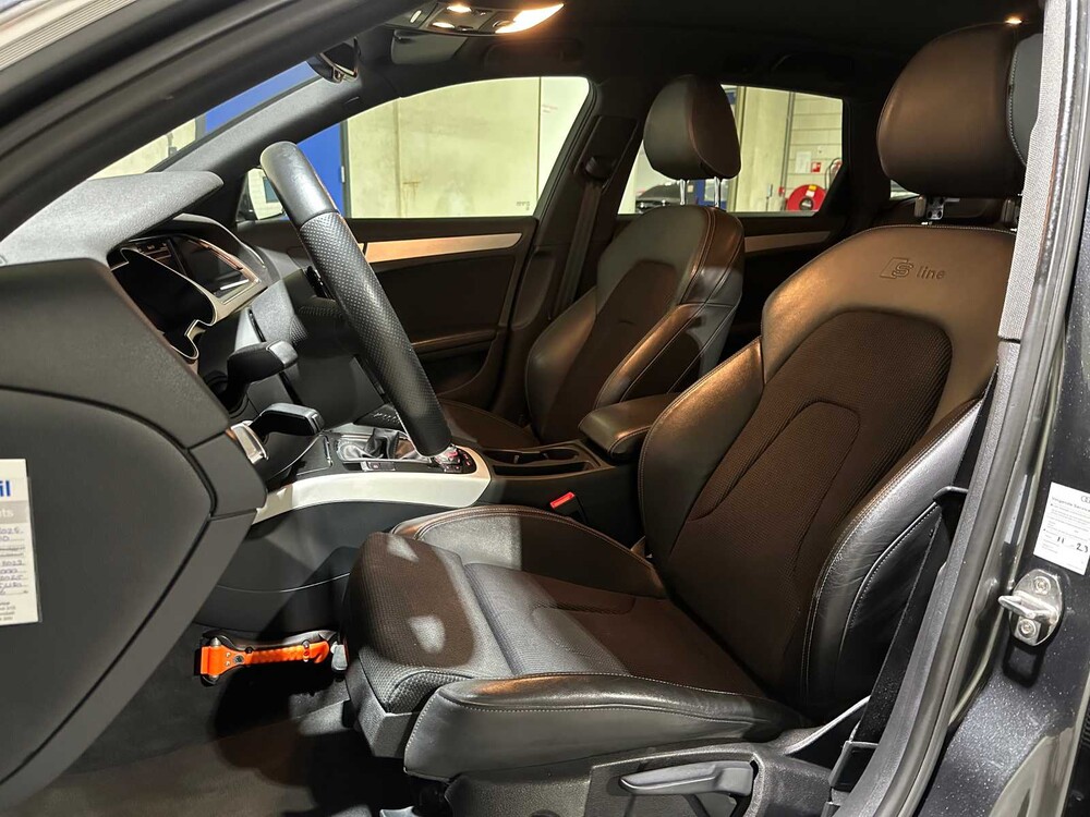 Audi A4 Avant 1.8 TFSI S Edition 120pk 2013, 26-ZRP-1