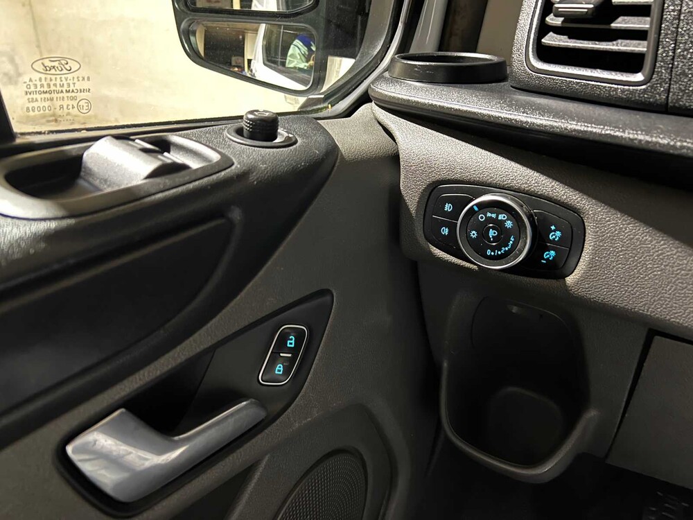 Ford Transit Custom 300 2.0 TDCI Trend 105pk 2018 Bedrijfswagen, V-602-RR